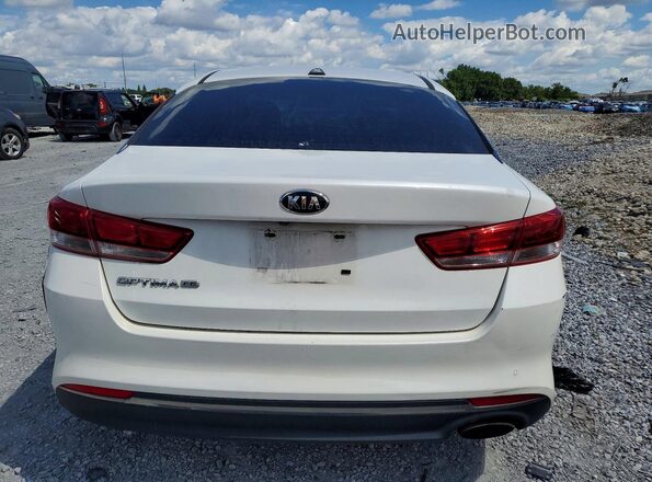 KNAGT4L32G5087431 2016 KIA OPTIMA White Widok wnętrza z przodu