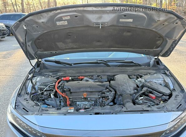 1HGCV3F24NA041730 2022 HONDA ACCORD Silver Вид салону спереду