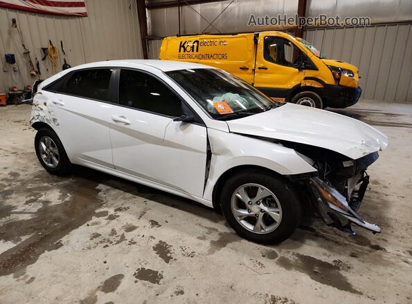 5NPLL4AG6MH049655 2021 HYUNDAI ELANTRA Белый Вид спереди