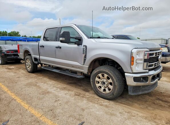 1FT7W2BT3REE01073 2024 FORD F250 Серебряный Передняя правая четверть