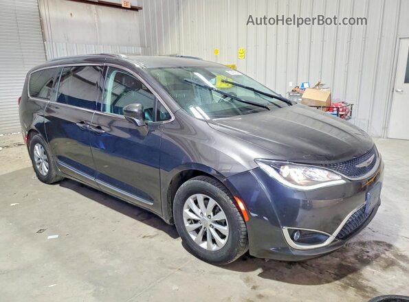 2C4RC1BG9KR665762 2019 CHRYSLER PACIFICA Угольный Вид спереди