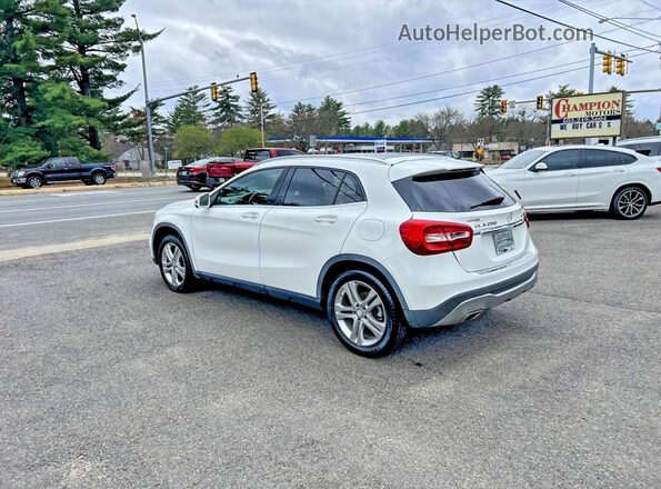 WDCTG4GB0KU004823 2019 MERCEDES-BENZ GLA Белый Передняя правая четверть