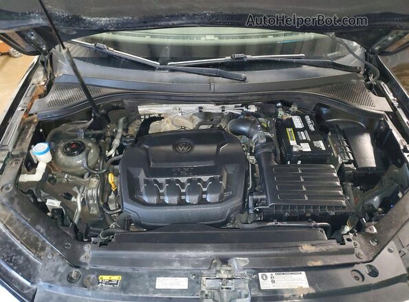 3VV2B7AX8JM145004 2018 VOLKSWAGEN TIGUAN Black Widok naklejki z numerem VIN