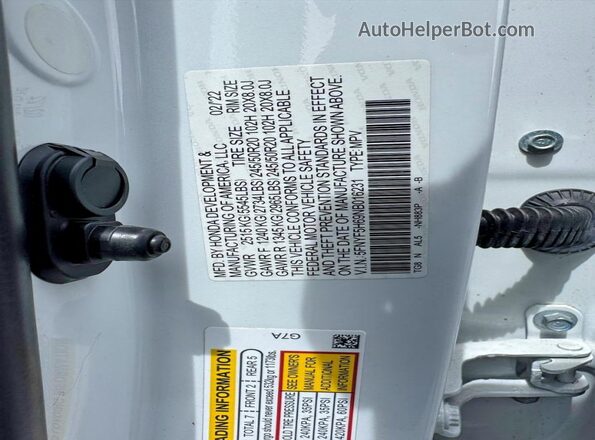 5FNYF5H69NB016231 2022 HONDA PILOT Black Widok wnętrza z tyłu