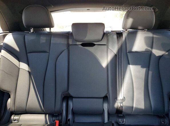WA1FVAF12LD009176 2020 AUDI Q8 Gray Вид задньої частини салону