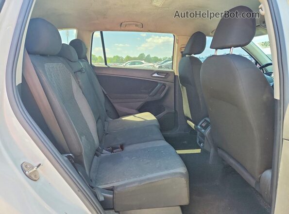 3VV0B7AX5KM046441 2019 VOLKSWAGEN TIGUAN White Вид підкапотного простору