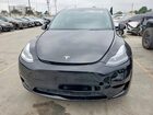 2022 Tesla Model Y Black vin: 7SAYGDEF9NF366571