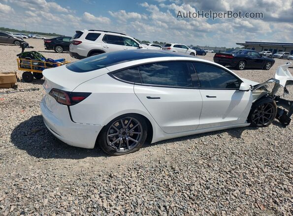 5YJ3E1EA4JF035441 2018 TESLA MODEL White Przód prawy