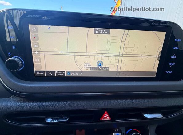 5NPEK4JC9NH141255 2022 HYUNDAI SONATA Black Vista del compartimento del motor