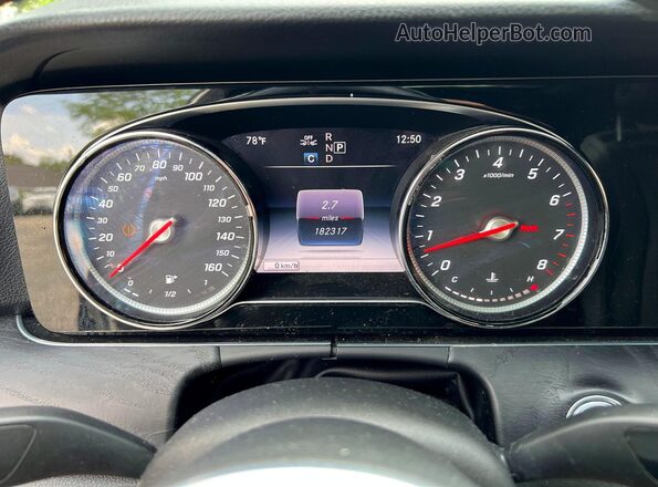 WDDZF4KB0KA606543 2019 MERCEDES-BENZ E White Vista interior delantera