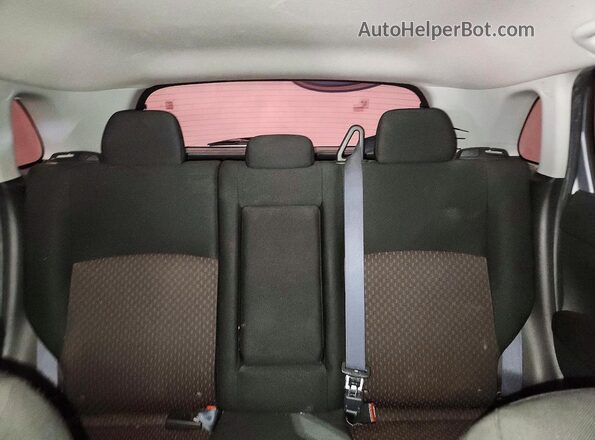 JA4AP3AU2HZ032775 2017 MITSUBISHI OUTLANDER Серебряный Вид задней части салона