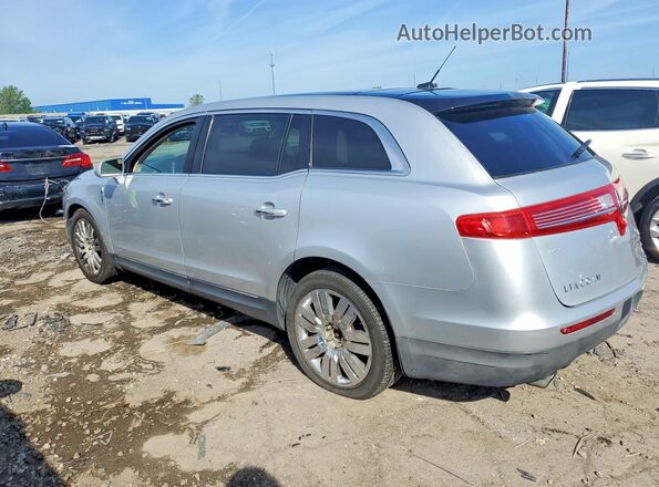 2LMHJ5AT6GBL01824 2016 LINCOLN MKT Серебряный Задняя правая четверть