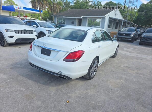 55SWF8DB1KU288407 2019 MERCEDES-BENZ C White Вид спереду