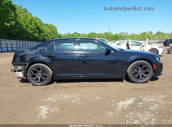 2C3CCAAG1LH115684 2020 CHRYSLER 300 Black Widok wnętrza z tyłu