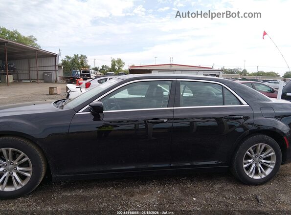 2C3CCAAG2HH617854 2017 CHRYSLER 300 Черный Панорамный вид салона 360°