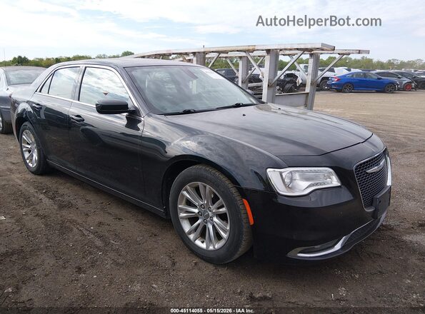 2C3CCAAG2HH617854 2017 CHRYSLER 300 Черный Передняя правая четверть