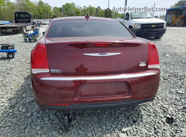 2C3CCAAG2JH341004 2018 CHRYSLER 300 Red უკანა ხედი