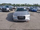 2017 Chrysler 300 Limited Серебряный vin: 2C3CCAAG4HH538377