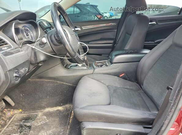 2C3CCAAG4LH115663 2020 CHRYSLER 300 Maroon Widok wnętrza z przodu