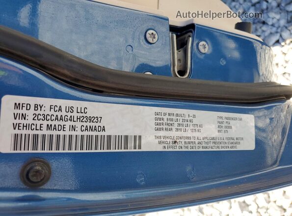 2C3CCAAG4LH239237 2020 CHRYSLER 300 Blue Vista del compartimento del motor