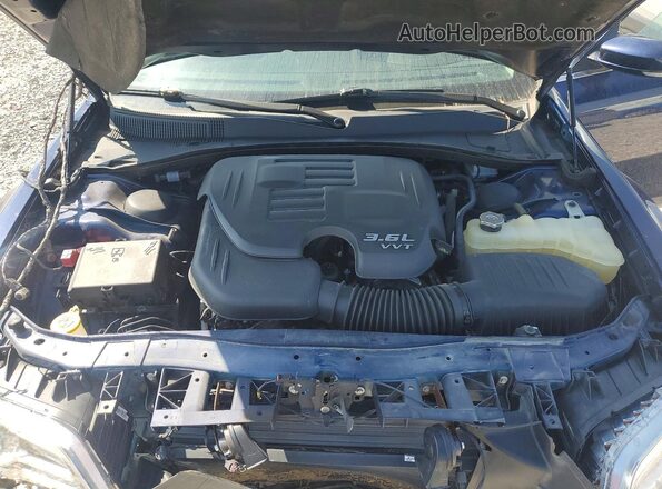 2C3CCAAG5GH295628 2016 CHRYSLER 300 Blue Widok wnętrza z tyłu