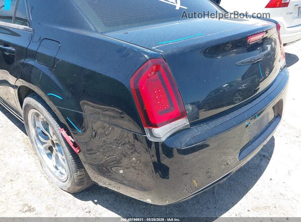 2C3CCAAG5LH202956 2020 CHRYSLER 300 Черный Вид спереди