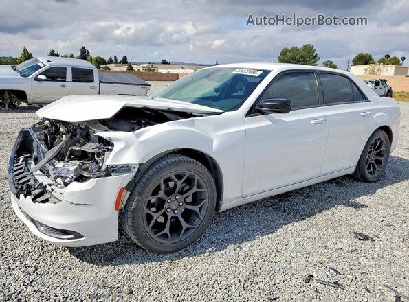 2C3CCAAG9KH641012 2019 CHRYSLER 300 White Przód lewy