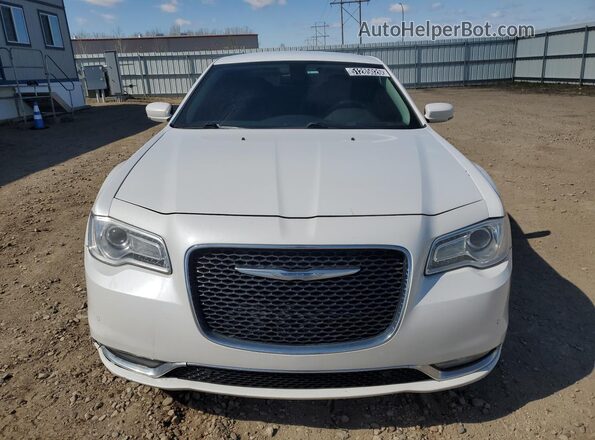 2C3CCAAGXGH233934 2016 CHRYSLER 300 Белый Панорамный вид салона 360°