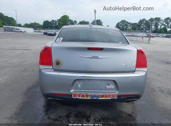 2C3CCAAGXJH249560 2018 CHRYSLER 300 Серебряный 