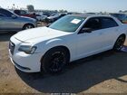 2018 Chrysler 300 Touring Белый vin: 2C3CCAAGXJH331756