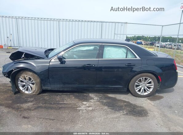 2C3CCAAGXKH627605 2019 CHRYSLER 300 Черный Панорамный вид салона 360°
