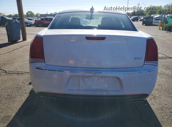 2C3CCAAGXNH134480 2022 CHRYSLER 300 White უკანა ხედი