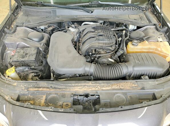 2C3CCABG0GH358360 2016 CHRYSLER 300 Gray Rear interior view