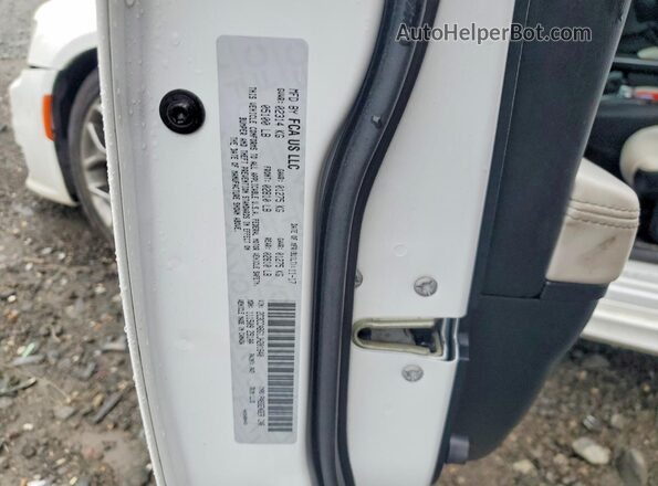 2C3CCABG1JH201640 2018 CHRYSLER 300 Белый Вид наклейки с VIN-кодом