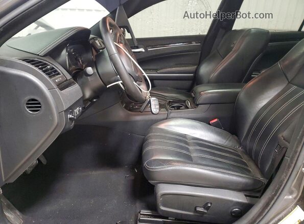 2C3CCABG1PH637204 2023 CHRYSLER 300 Серый Вид салона спереди