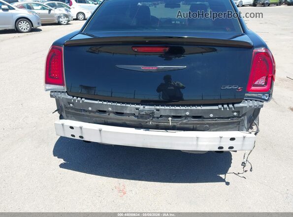 2C3CCABG2HH608358 2017 CHRYSLER 300 Черный Вид спереди