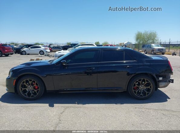 2C3CCABG2HH608358 2017 CHRYSLER 300 Черный 