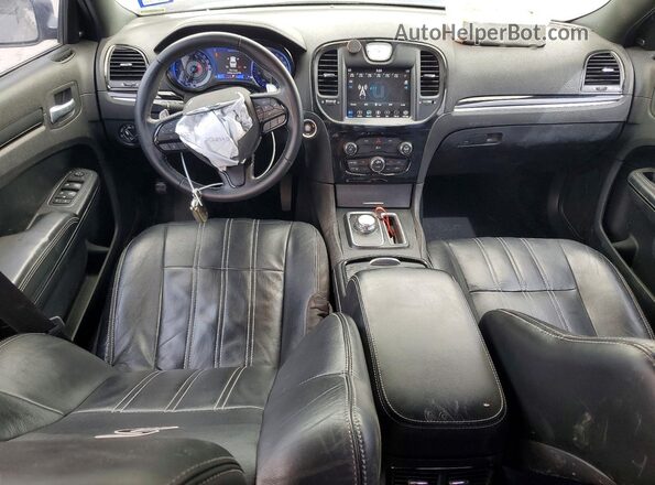 2C3CCABG2KH708211 2019 CHRYSLER 300 Gray Առջևի վահանակի տեսք