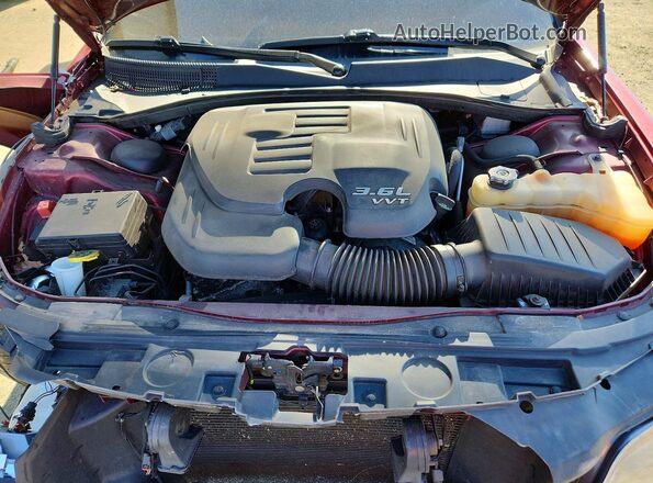 2C3CCABG2MH525684 2021 CHRYSLER 300 Burgundy Вид задньої частини салону