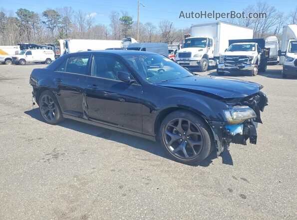 2C3CCABG7PH585187 2023 CHRYSLER 300 Черный Передняя правая четверть