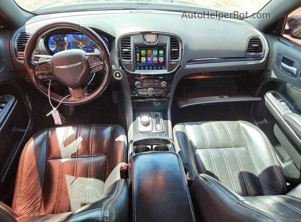2C3CCABG8KH654249 2019 CHRYSLER 300 Черный Вид панели приборов