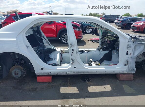 2C3CCABG9KH690726 2019 CHRYSLER 300 Белый Панорамный вид салона 360°