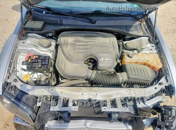 2C3CCABG9MH545477 2021 CHRYSLER 300 Silver Սալոնի հետևի տեսք