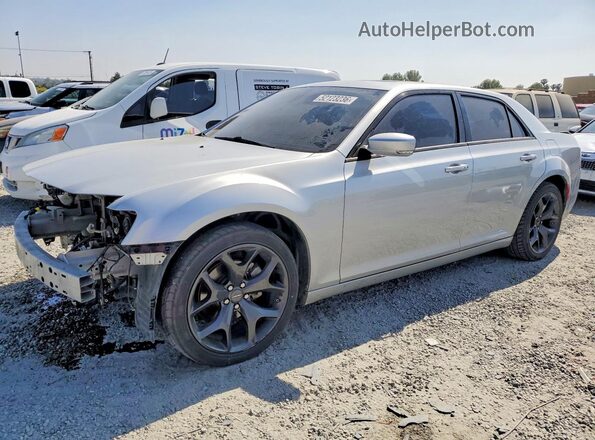 2C3CCABG9NH167582 2022 CHRYSLER 300 Серебряный Передняя левая четверть