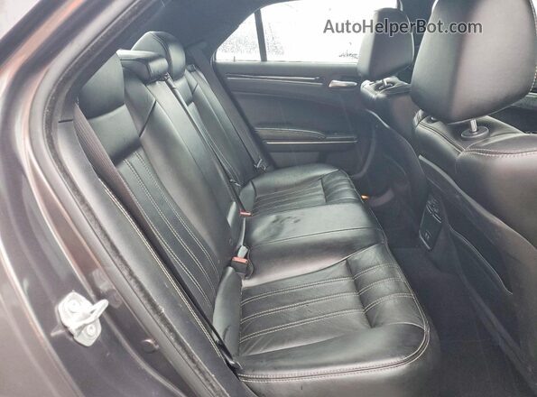 2C3CCABGXKH635105 2019 CHRYSLER 300 Черный Вид задних сидений