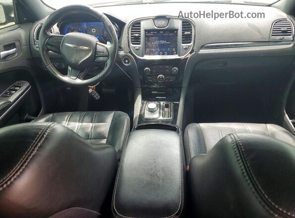 2C3CCABGXKH654141 2019 CHRYSLER 300 Серый Вид панели приборов