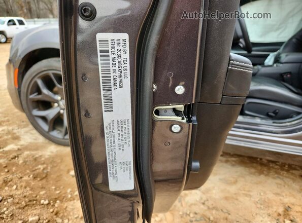 2C3CCABGXPH679659 2023 CHRYSLER 300 Charcoal Շարժիչի բաժամունքի տեսք