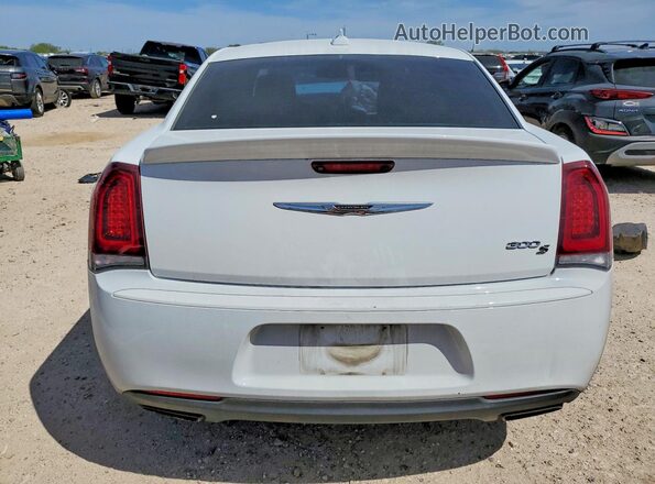 2C3CCABT6LH141869 2020 CHRYSLER 300 White Widok z tyłu