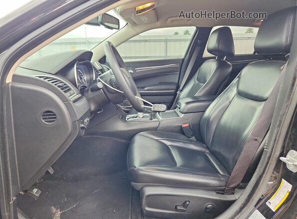 2C3CCADG0NH241520 2022 CHRYSLER 300 Черный Вид салона спереди