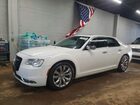 2018 Chrysler 300 Limited White vin: 2C3CCAEG0JH319819